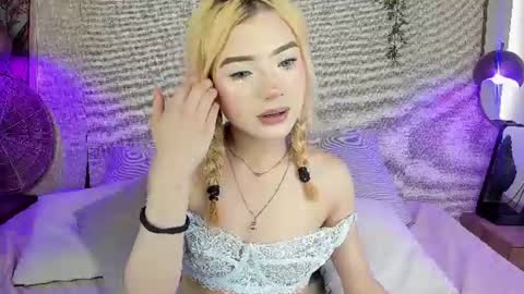  ivanaa  online show from July 31, 8:14 pm