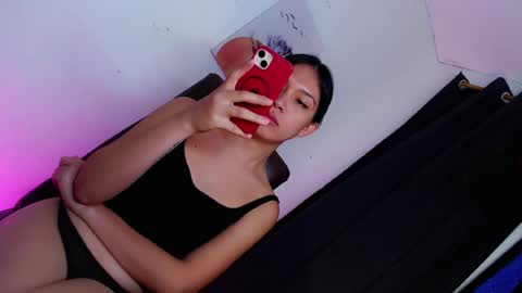 _izumi online show from July 24, 8:01 pm