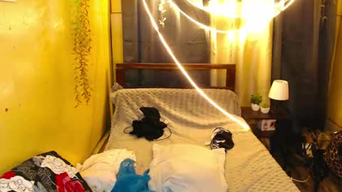 _jazzysweetheart_ online show from August 7, 7:30 am