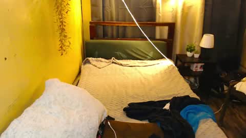 _jazzysweetheart_ online show from August 12, 3:14 pm