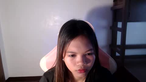 Jen online show from June 11, 11:00 pm