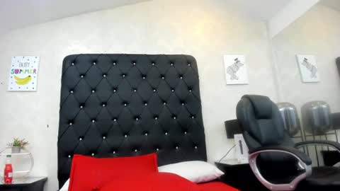 _johnson_alana online show from August 7, 3:23 pm