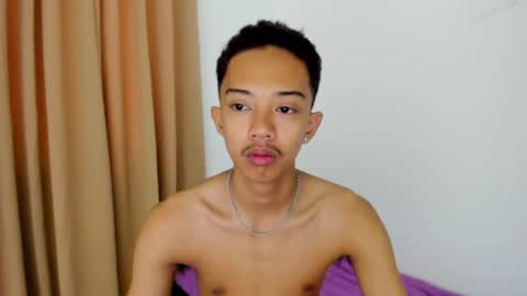 _joshxx69_ online show from August 4, 2:52 am
