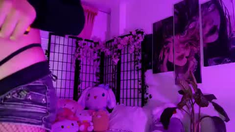 JULIANA online show from August 1, 3:07 pm