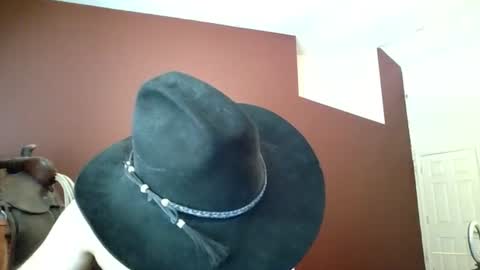 wyatt online show from July 29, 10:06 pm