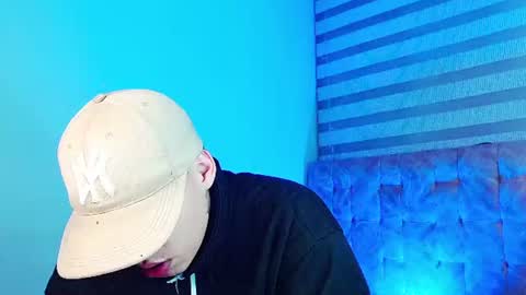 mod online show from August 6, 6:56 am