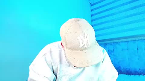 mod online show from August 13, 8:06 am