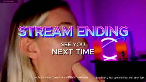 Kelly  online show from August 12, 2:25 am