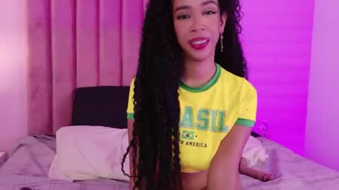 Kimmie online show from August 12, 2:19 pm