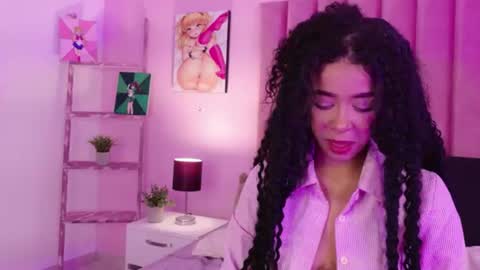 Kimmie online show from August 14, 2:21 pm