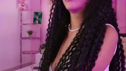 Kimmie online show from August 15, 4:44 pm
