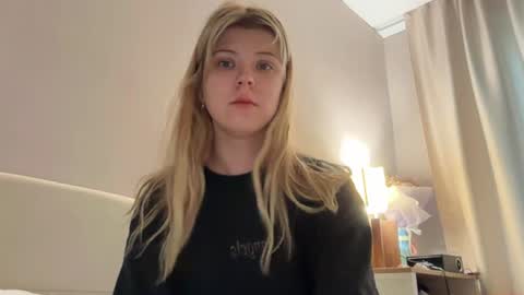 Molly online show from July 27, 12:32 pm