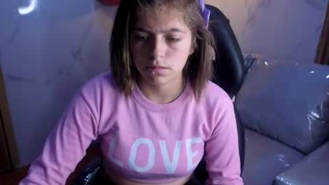 _kitten_1 online show from August 18, 2:17 am
