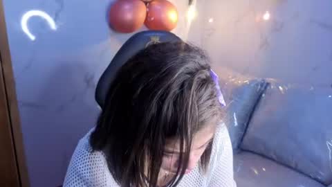 _kitten_1 online show from August 18, 3:23 am