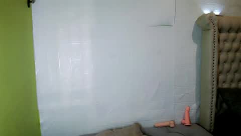 _kittieluxe online show from July 15, 10:38 am