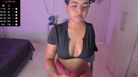  koriinn  online show from August 8, 5:57 pm