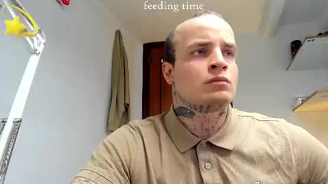 Layne online show from August 4, 3:20 pm