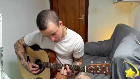 Layne online show from August 11, 6:37 am