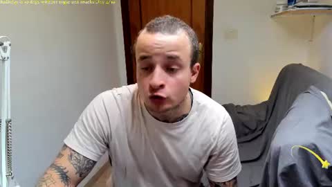 Layne online show from August 13, 4:21 pm
