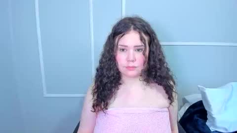 leana online show from June 9, 4:13 pm