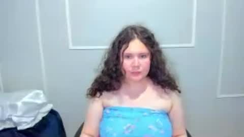 leana online show from August 8, 1:49 am
