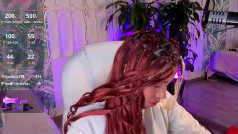 Lili  online show from August 4, 4:37 pm