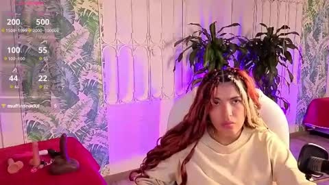 Lili  online show from August 6, 5:34 pm