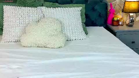 Lisa online show from July 21, 7:05 pm