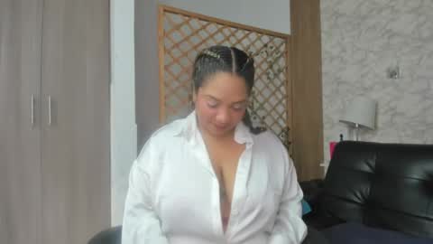 _lissa_02 online show from August 1, 4:02 pm