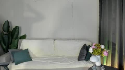 Lola3 online show from August 14, 5:22 am
