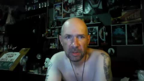 That guy online show from August 10, 3:35 pm