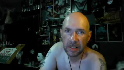 That guy online show from August 11, 4:31 pm
