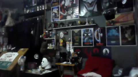 That guy online show from August 11, 7:38 pm