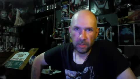 That guy online show from August 13, 4:04 am