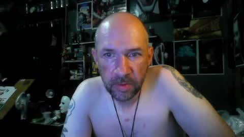 That guy online show from August 15, 4:11 pm