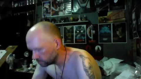 That guy online show from August 15, 7:51 pm