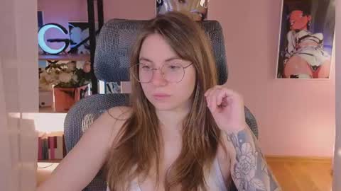 Ann online show from August 14, 8:23 pm