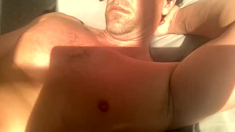 _lululeo_ online show from May 5, 1:51 am