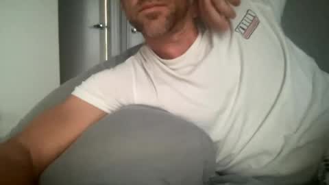 _lululeo_ online show from August 5, 3:37 am