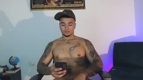 STIVEN online show from July 30, 2:57 pm