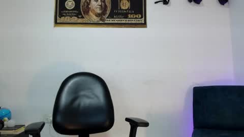 STIVEN online show from August 6, 2:38 pm