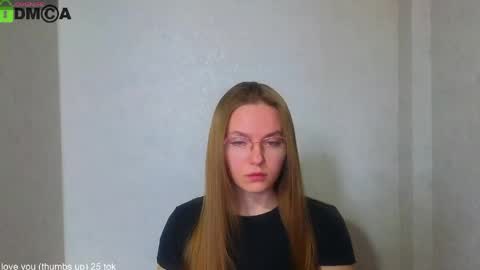 Welcome guys  Pleasure to see you all here  My name is LysaVasilisaMichaelaTip menu is active Private is open  online show from April 27, 8:43 am