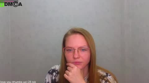 Welcome guys  Pleasure to see you all here  My name is LysaVasilisaMichaelaTip menu is active Private is open  online show from June 25, 7:39 pm