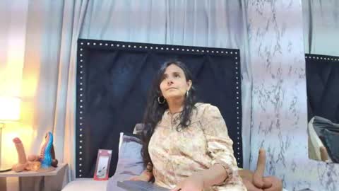 _marcela__ online show from August 5, 11:41 am