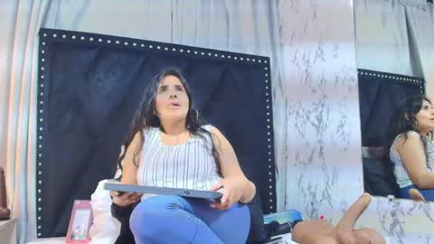 _marcela__ online show from August 7, 11:32 am