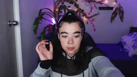 Marce  online show from July 16, 2:23 am
