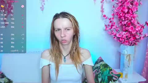 Scarlett online show from August 9, 2:29 pm