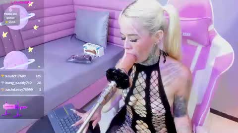 _mariangel1 online show from August 6, 8:57 am
