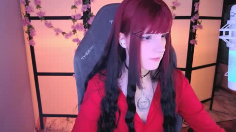 Mariko online show from May 8, 3:03 pm