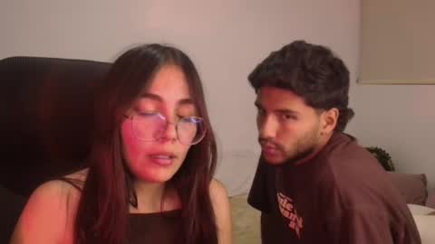 max and abby online show from June 27, 12:14 am